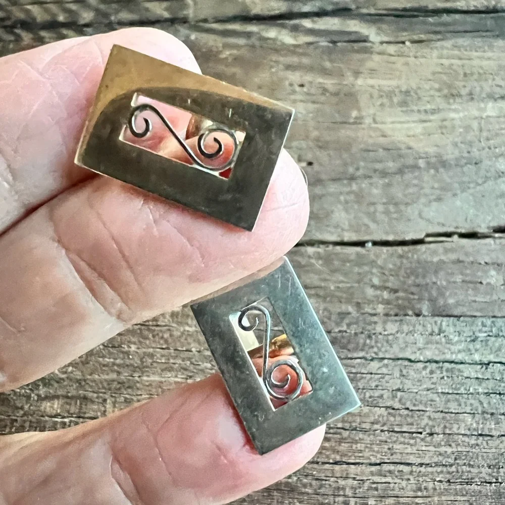 VTG Swank Gold Tone Cufflinks with Open Scrollwork